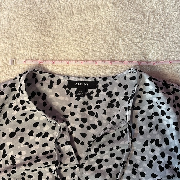 Alfani Womens Petites Peplum Spotted Blouse - Picture 4 of 5